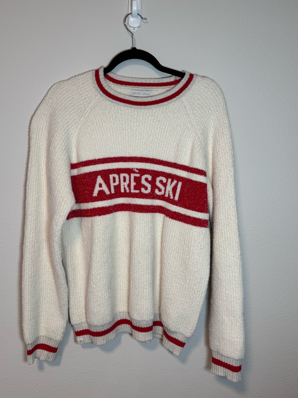 Barefoot Dreams Cream and Red 'APRES SKI' Crewneck Sweater